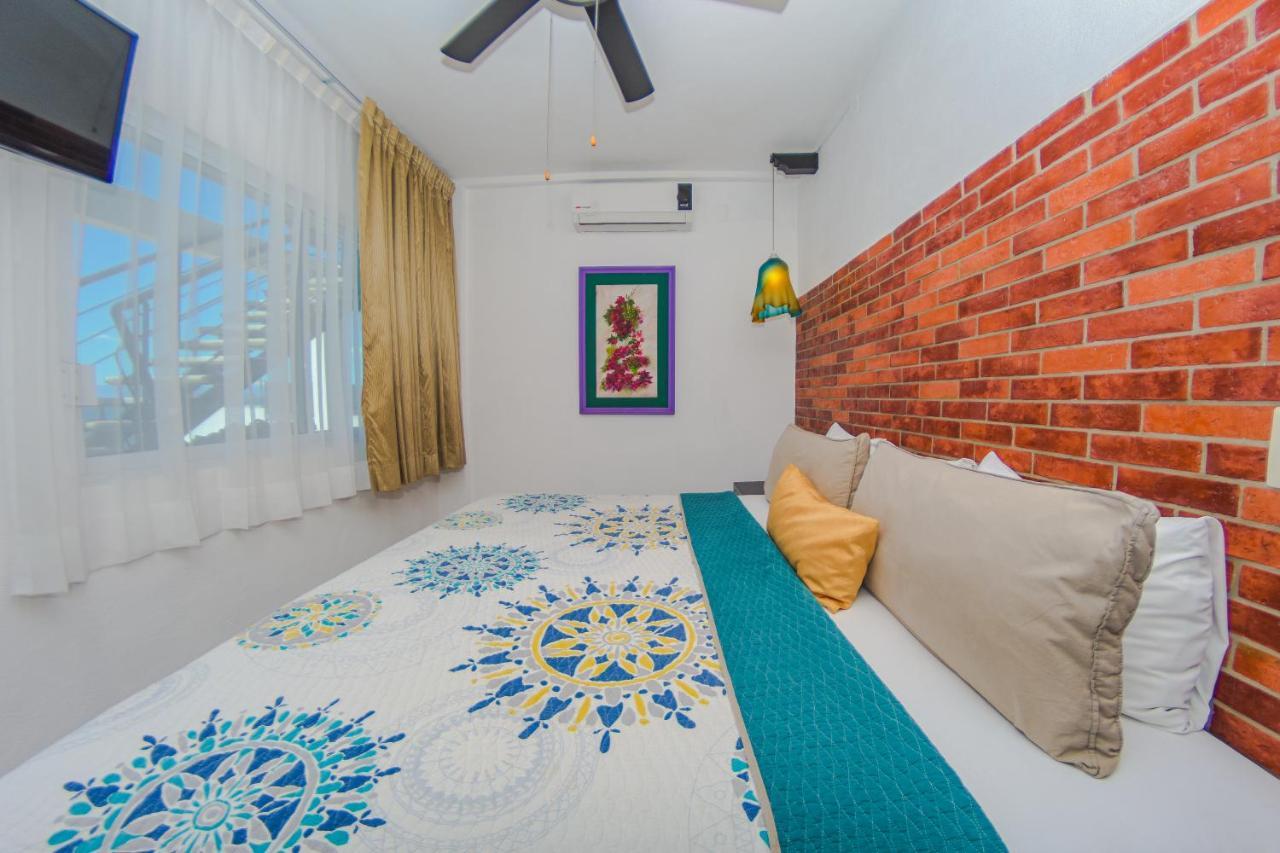 Hotel Suites Nadia Puerto Vallarta Exterior foto
