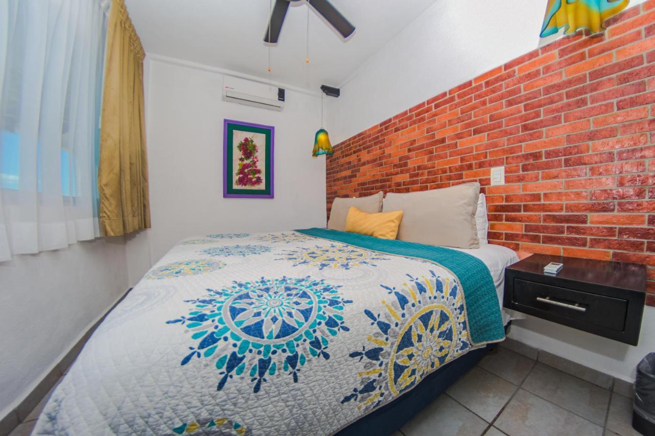Hotel Suites Nadia Puerto Vallarta Exterior foto
