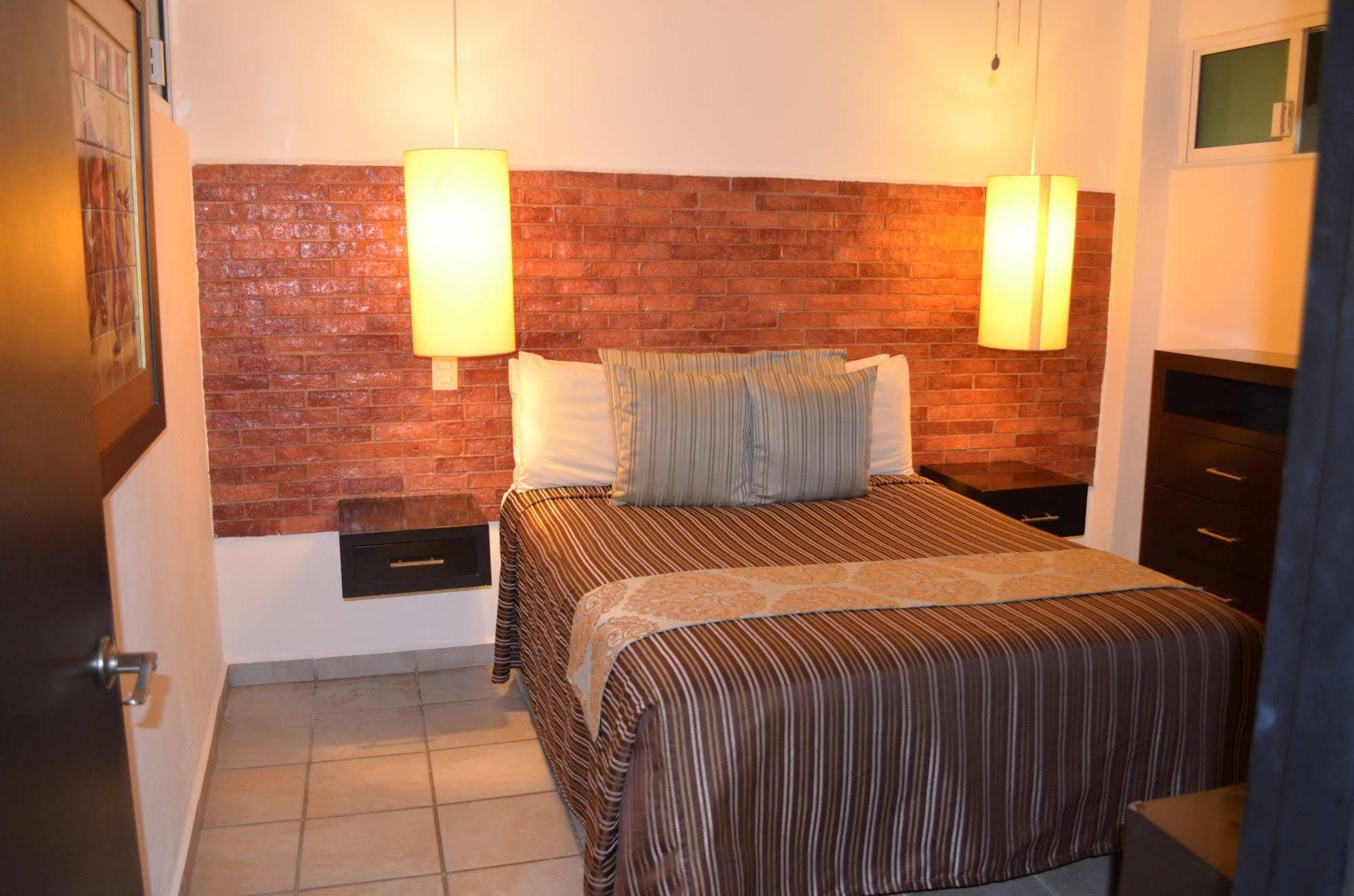 Hotel Suites Nadia Puerto Vallarta Exterior foto